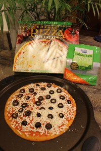 Amy's Gluten-Free Cheese Pizza IMG_0516