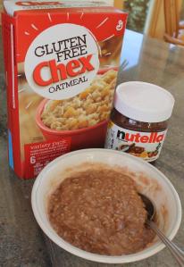 IMG_4618 chex oatmeal nutella style